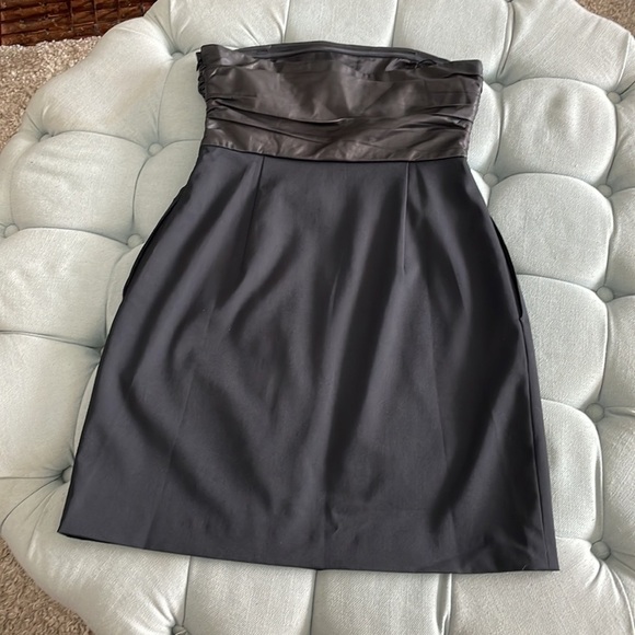 Theory Amandie Chateau Strapless Dress - Picture 13 of 15